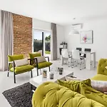 Chic By Πανσιόν Valizza